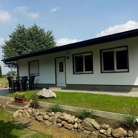 Behaglicher Bungalow Fuer Mensch Und Hund Barkhagen 외부 사진