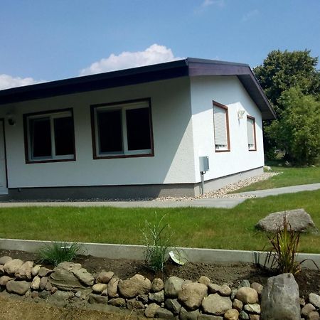 Behaglicher Bungalow Fuer Mensch Und Hund Barkhagen 외부 사진