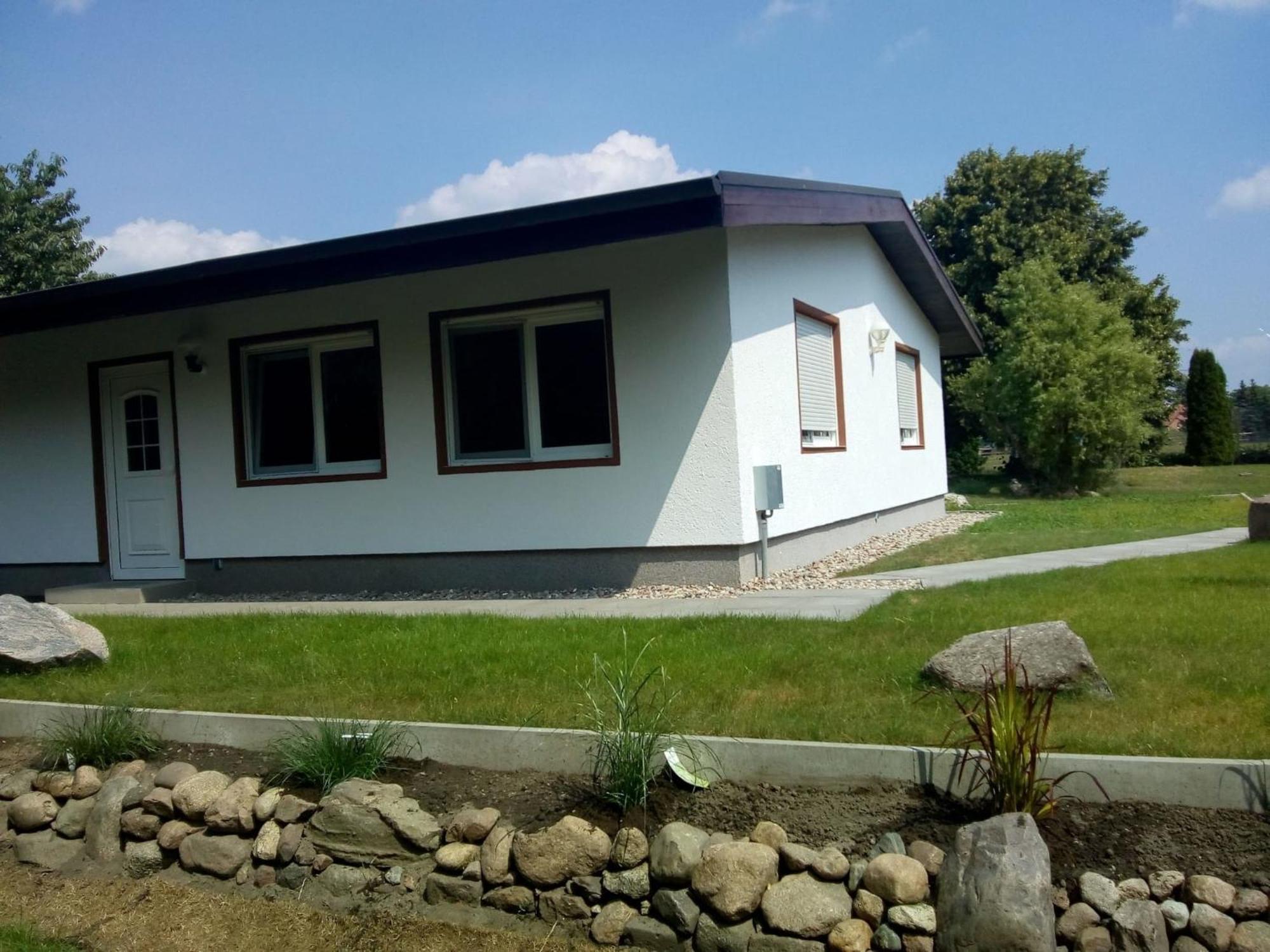 Behaglicher Bungalow Fuer Mensch Und Hund Barkhagen 외부 사진